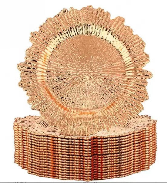 Uniquelina vente en gros assiettes de chargeur à bord rond en plastique de 13 pouces assiettes de chargeur en plastique doré de récif rond doré pour le dîner, le mariage, la fête, la décoration d'événements.
