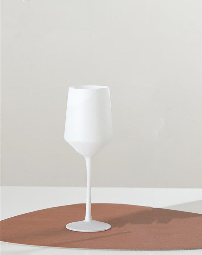 Uniqueelina Ikirahure cya Divayi Yirabura Gushiraho Ibirahure bya Divayi, Ntavunika & Portable Stemmed Metal Wine Ikirahure cyo hanze, Urugendo, Ingando na pisine, Impano nziza kubakunzi ba divayi (Umukara)